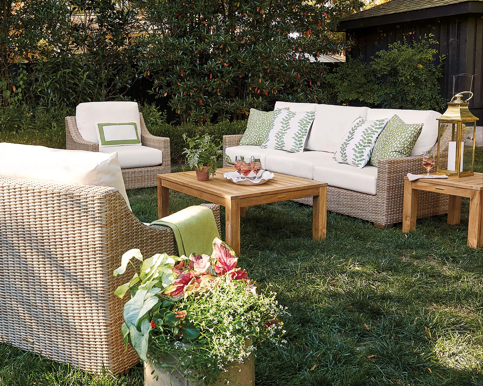 Terrassenmöbel-Sets im Vergleich: Funktion, Komfort und Design