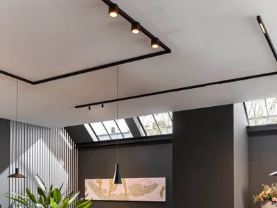 Schlank und stilvoll: Verwandeln Sie Ihr Zuhause mit moderner Schienenbeleuchtung