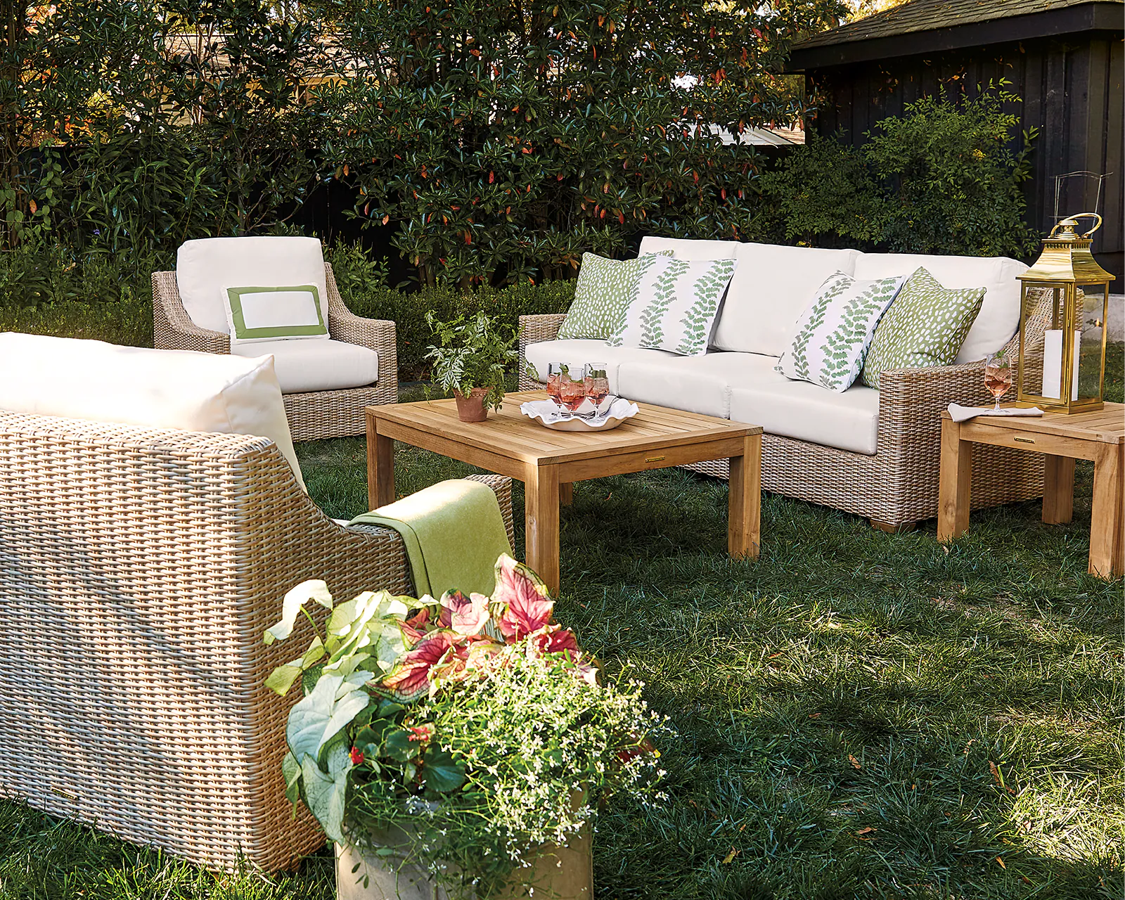 Terrassenmöbel-Sets im Vergleich: Funktion, Komfort und Design